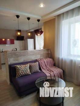 1-к квартира, посуточно, 55м2, 1/1 этаж